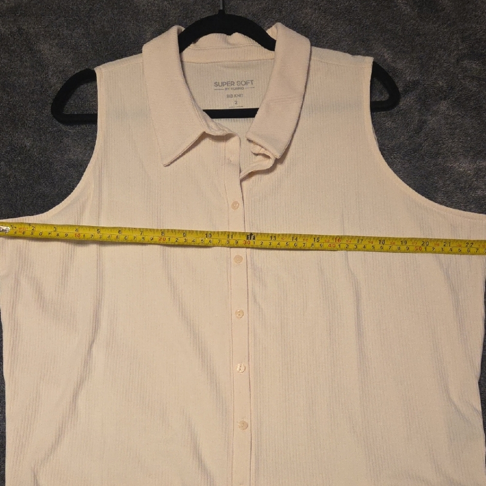 Torrid Cream Button-Up Top